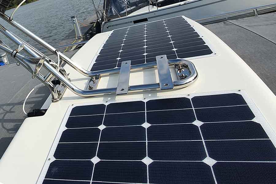 Solaranlage auf Boot mit Victron System