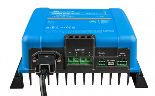 Victron Phoenix Smart IP43 Charger 12/50 (3)
