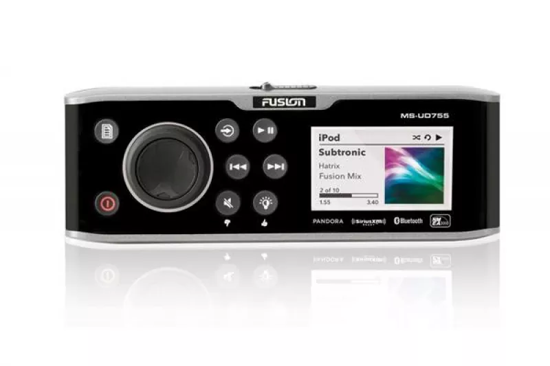Fusion MS-UD755 Radio - AM/FM/Unidock/Bluetooth/USB/NMEA2000 - 4 Zonen Fusion MS-UD755 Radio - AM/FM/Unidock/Bluetooth/USB/NMEA2000 - 4 Zonen