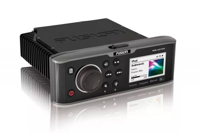 Fusion MS-UD755 Radio - AM/FM/Unidock/Bluetooth/USB/NMEA2000 - 4 Zonen Fusion MS-UD755 Radio - AM/FM/Unidock/Bluetooth/USB/NMEA2000 - 4 Zonen