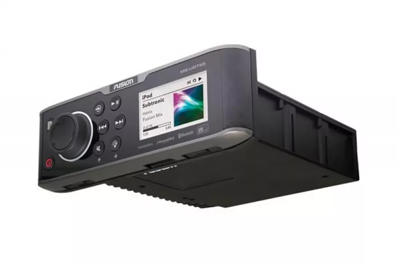 Fusion MS-UD755 Radio - AM/FM/Unidock/Bluetooth/USB/NMEA2000 - 4 Zonen Fusion MS-UD755 Radio - AM/FM/Unidock/Bluetooth/USB/NMEA2000 - 4 Zonen
