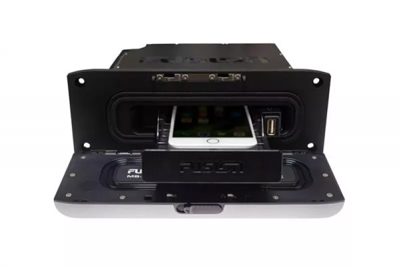 Fusion MS-UD755 Radio - AM/FM/Unidock/Bluetooth/USB/NMEA2000 - 4 Zonen Fusion MS-UD755 Radio - AM/FM/Unidock/Bluetooth/USB/NMEA2000 - 4 Zonen
