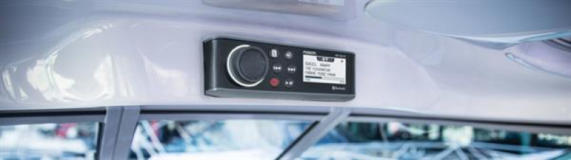 Fusion MS-RA70 Radio - 2 Zonen (ohne NMEA-2000 Anschluss) Fusion MS-RA70 Radio - 2 Zonen (ohne NMEA-2000 Anschluss)