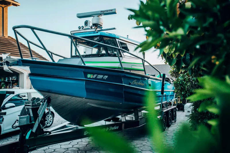 Raymarine Magnum 4 kW 48" Open-Array Radarbalkenantenne (T70408)