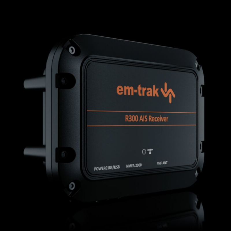 em-Trak R300 AIS Reciever