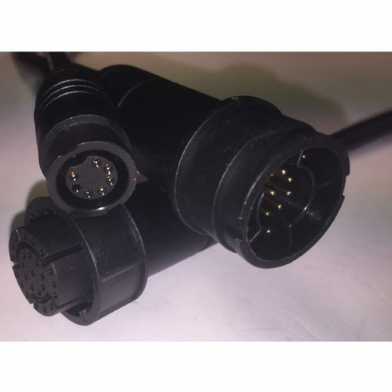 Raymarine A80491 Y-Geberadapterkabel 25-Pin Gerät auf 25-Pin Geber & 7-Pin Geber