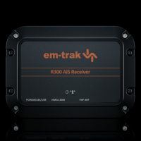em-Trak R300 AIS Reciever